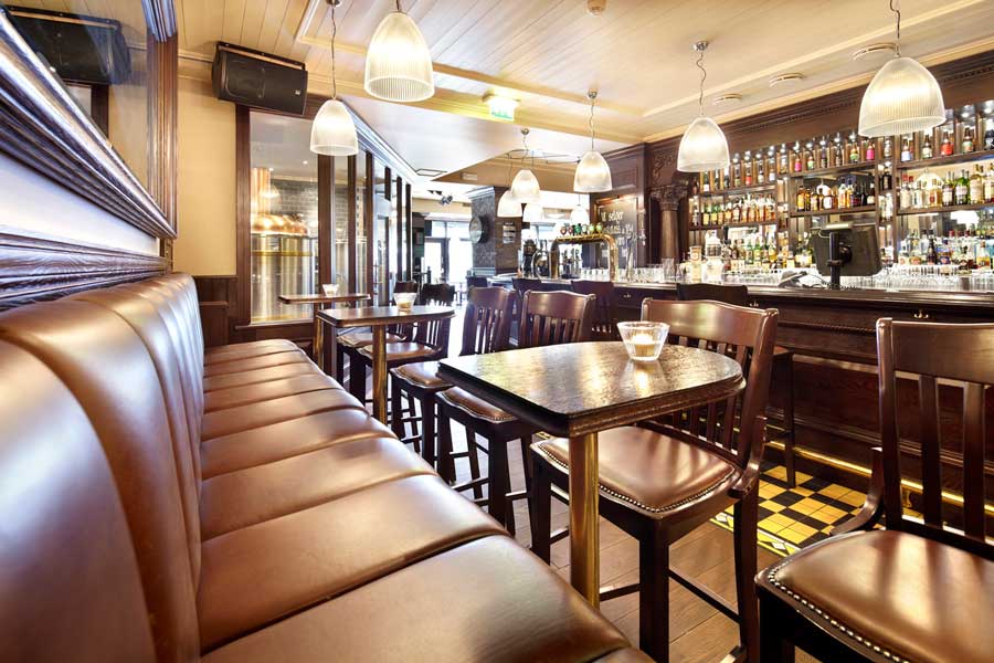 mobilier de bar