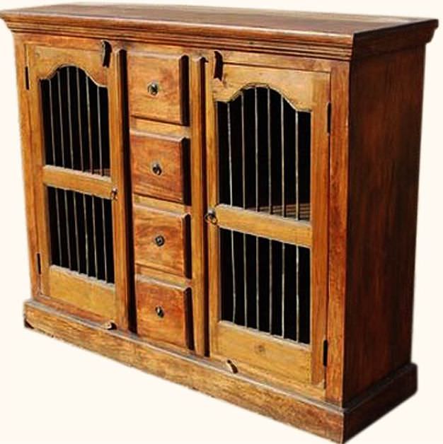 Cabinet cu bare de fier