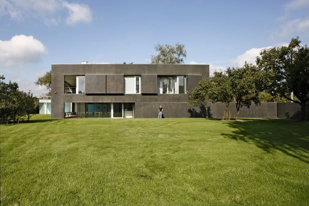 casa cubica din beton