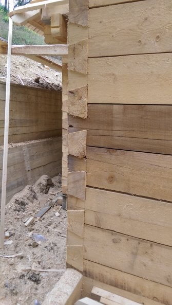 casa din lemn traditionala