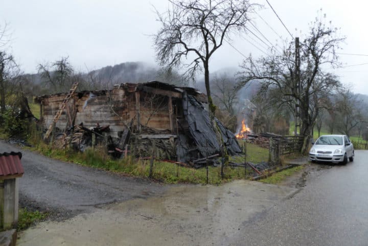 casa cu clai