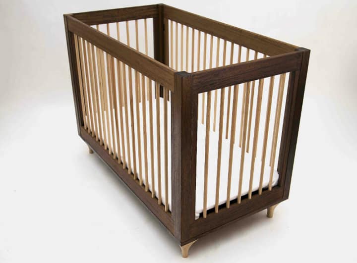 mobilier din lemn iroko
