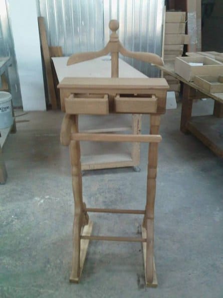 scaun tip valet