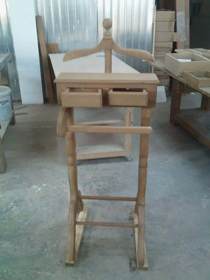 scaun tip valet
