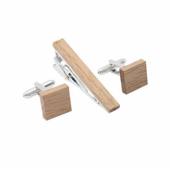 accesorii de vestimentație din lemn