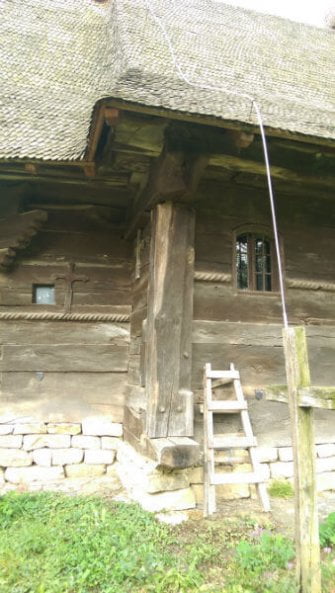 biserica din stejar din Coruia Maramures