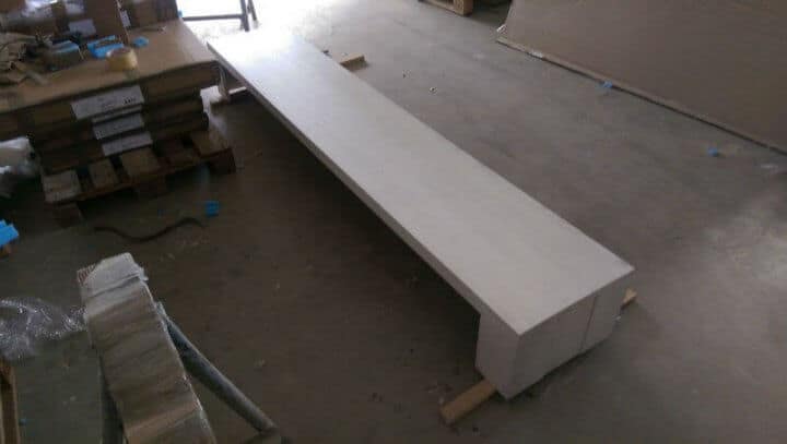 design interior alb - mobila din stejar masiv