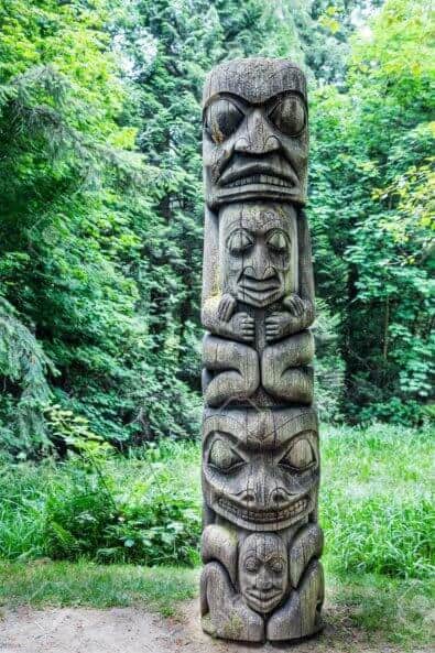 stalpi totem