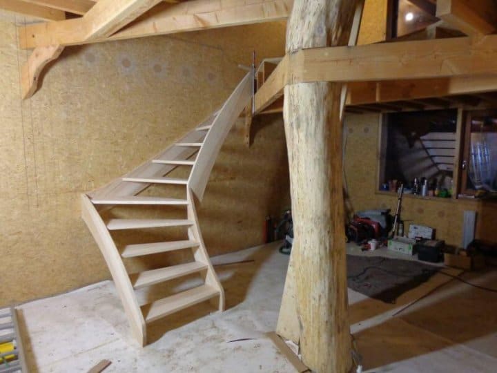 scara din lemn