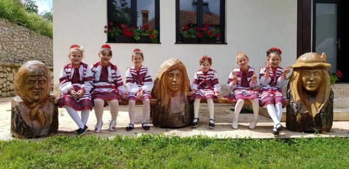 sculptura in lemn cu drujba Cerna 2018