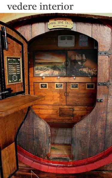 butoi vechi de vin Panciu comert alcool
