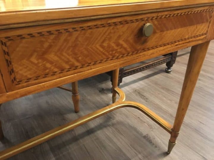 lemn de satin