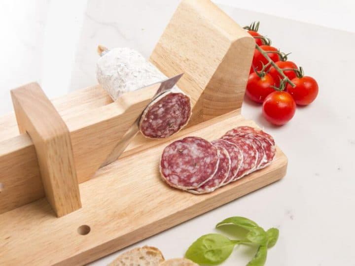Feliator din lemn pentru salam