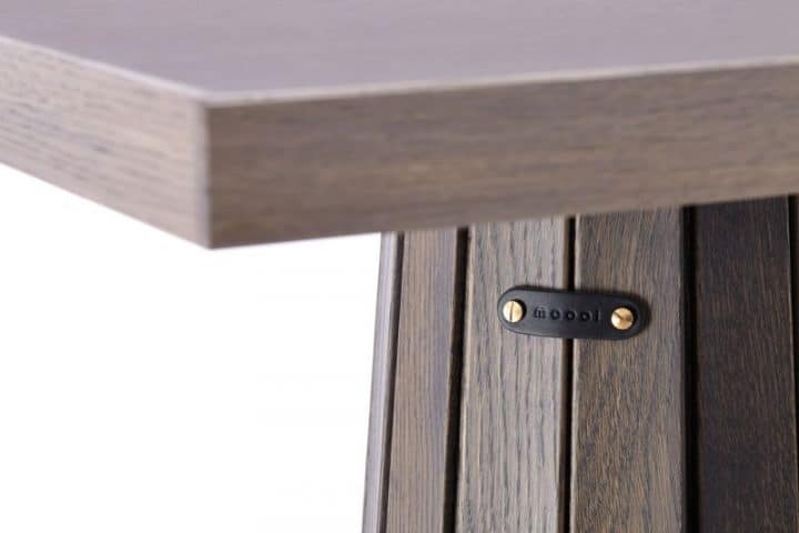 Moooi - Linoak - Marcel Wanders - masa din stejar si linoleu