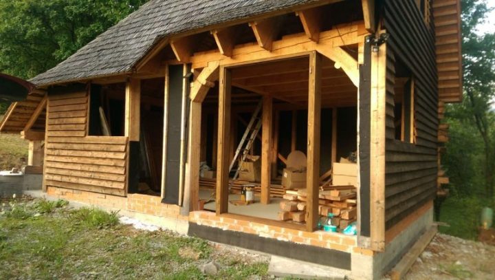 tocul montat în pozitie