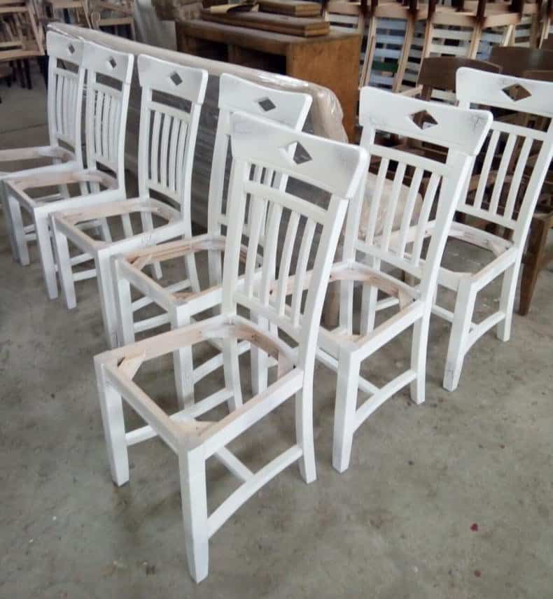 finisaj Vintage White