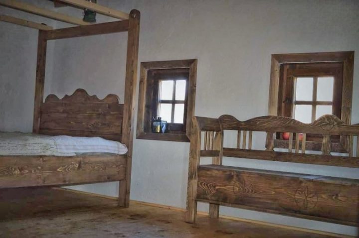 mobilier tradițional