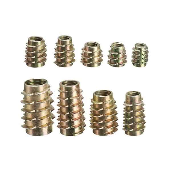 bucșa metalică