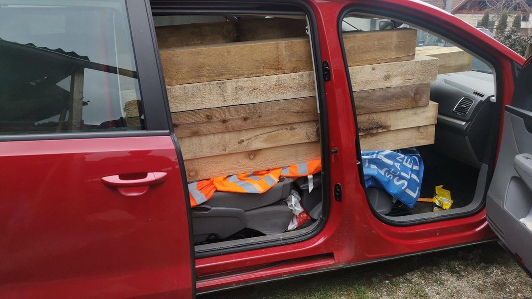 Magazie din lemn 9 mp - materiale, soluție tehnică, construiește în regie proprie 10 transport cherestea 12x15 cu Seat Alhambra