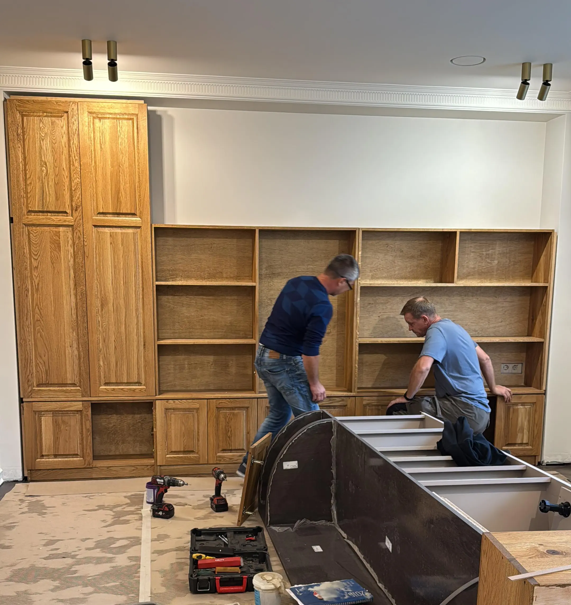 biblioteca încastrată Sibiu mobila din stejar masiv
